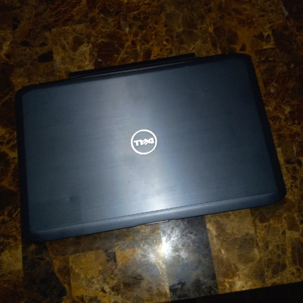 E5530 latitude dell laptop